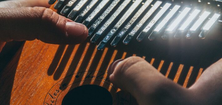 Kalimba: Ein traditionelles Instrument mit moderner Beliebtheit